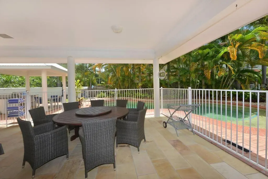 Solander House - 5 Bedrooms By The Beach Port Douglas Australie