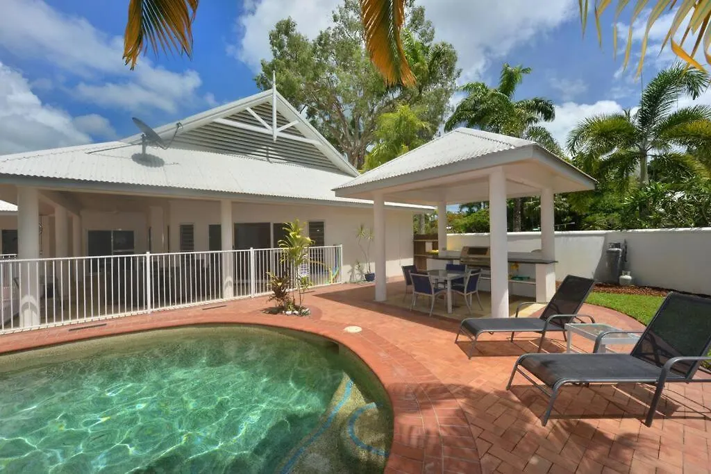 Hébergement de vacances Solander House - 5 Bedrooms By The Beach Port Douglas Australie